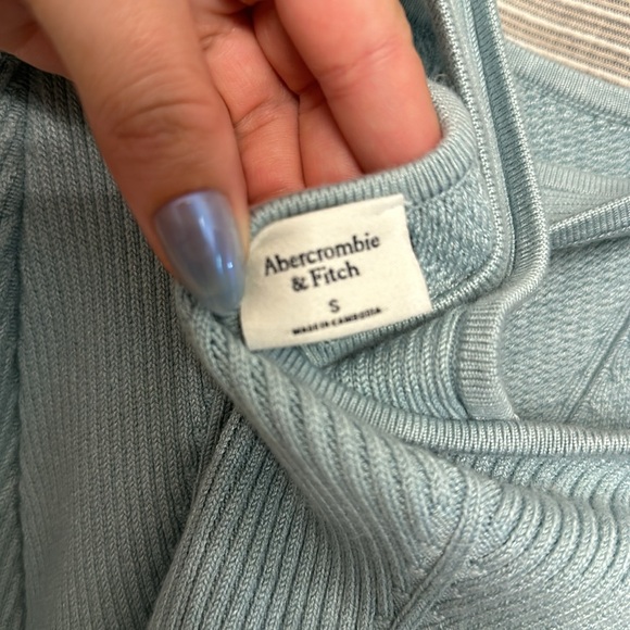 Abercrombie Sweater Tank - Picture 3 of 5